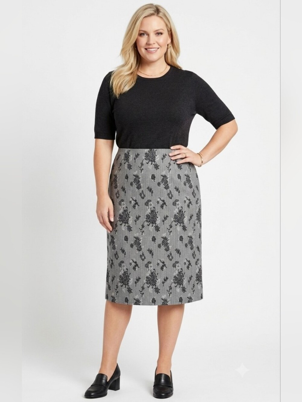 Size 16 Cottagecore pencil skirt floral plus size work wear Plus Size